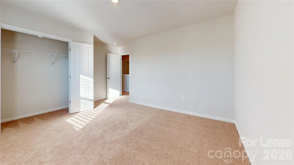2118 Transatlantic Avenue Charlotte NC 28215