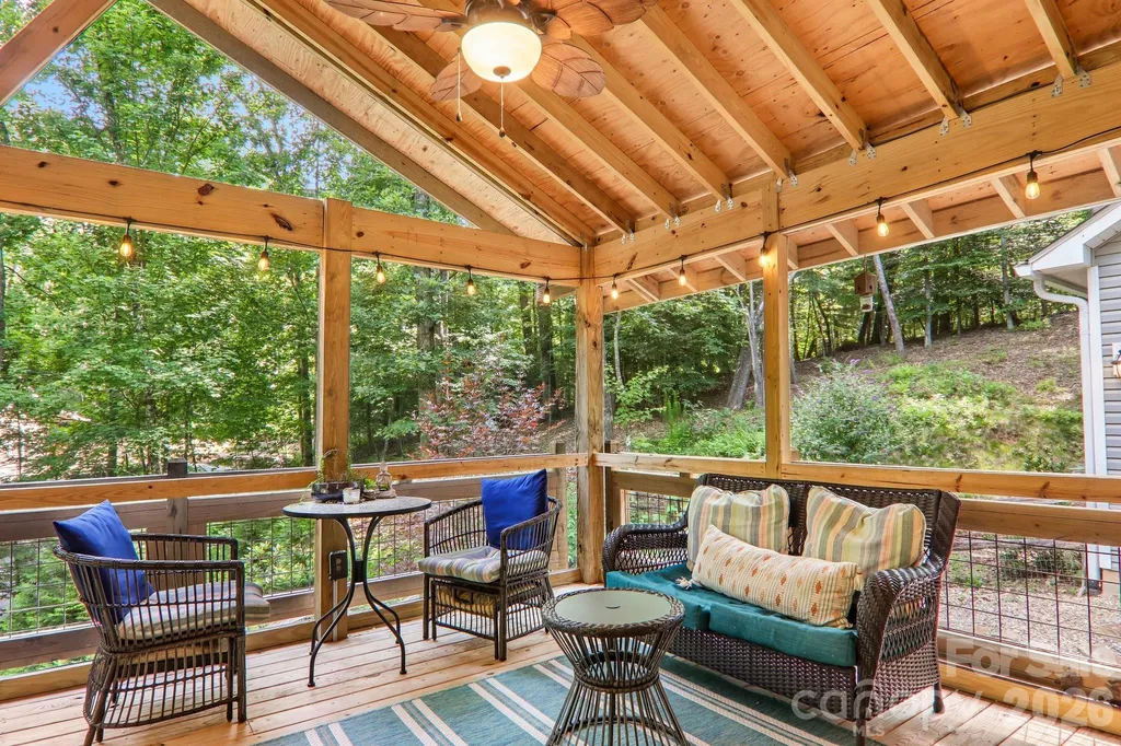 24 Caroline Lane Pisgah Forest NC 28768