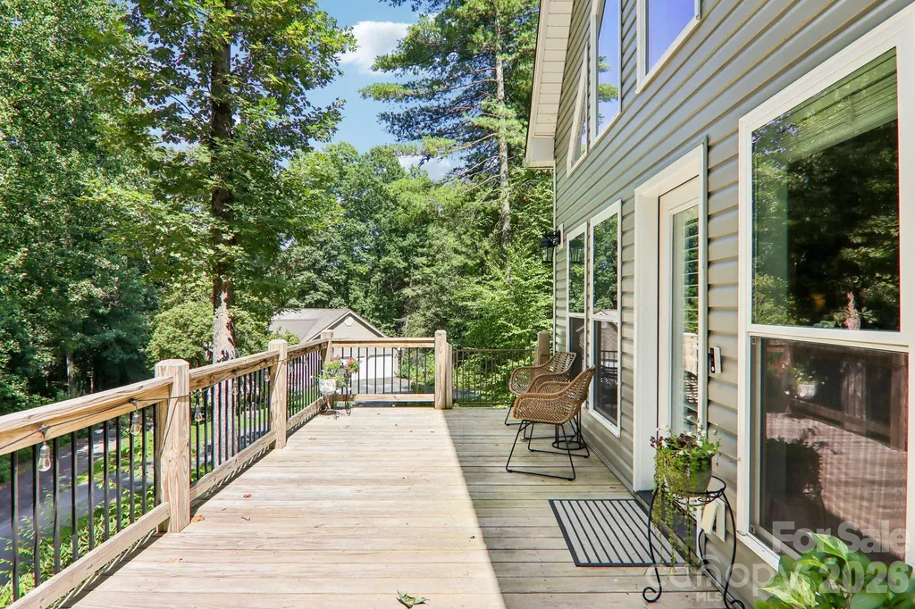 24 Caroline Lane Pisgah Forest NC 28768
