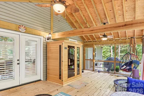 24 Caroline Lane Pisgah Forest NC 28768