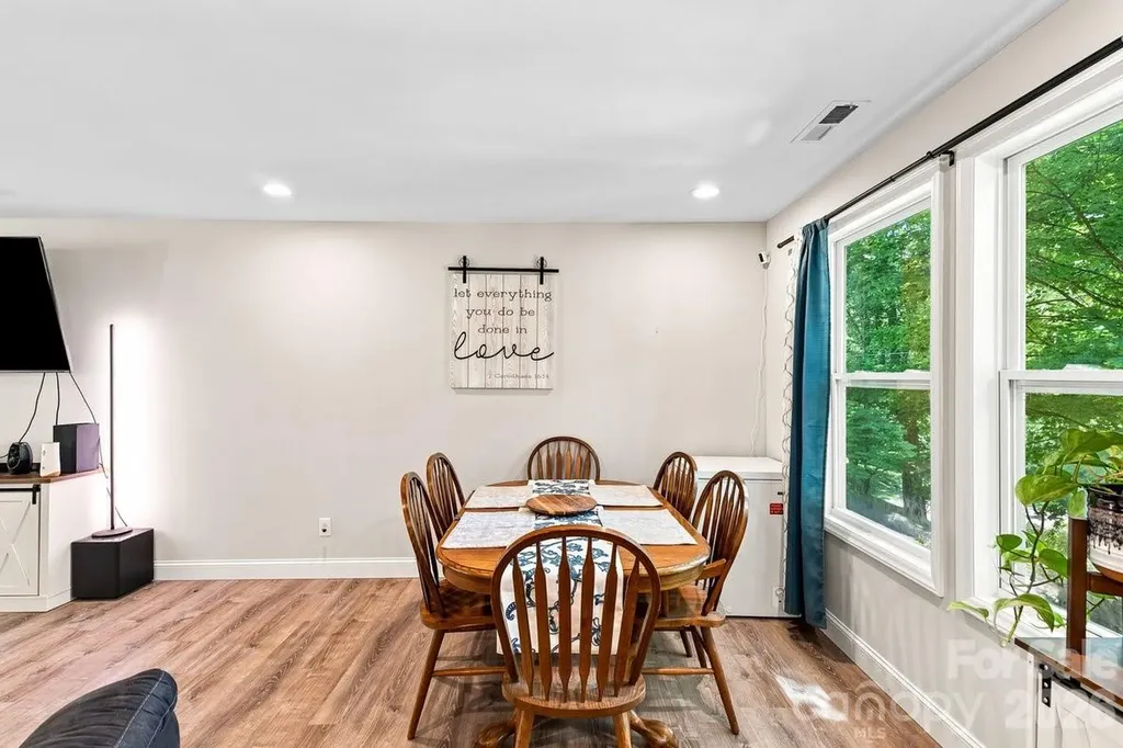 98 Dryid Hill Road Swannanoa NC 28778