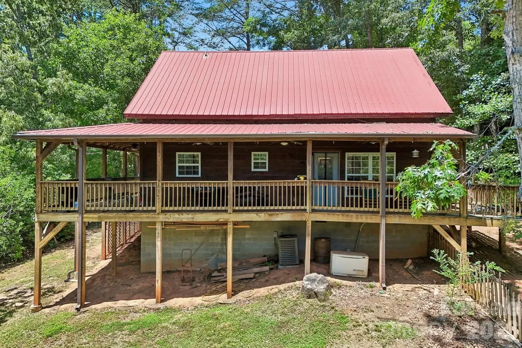 61 Misty Hill Lane Franklin NC 28734