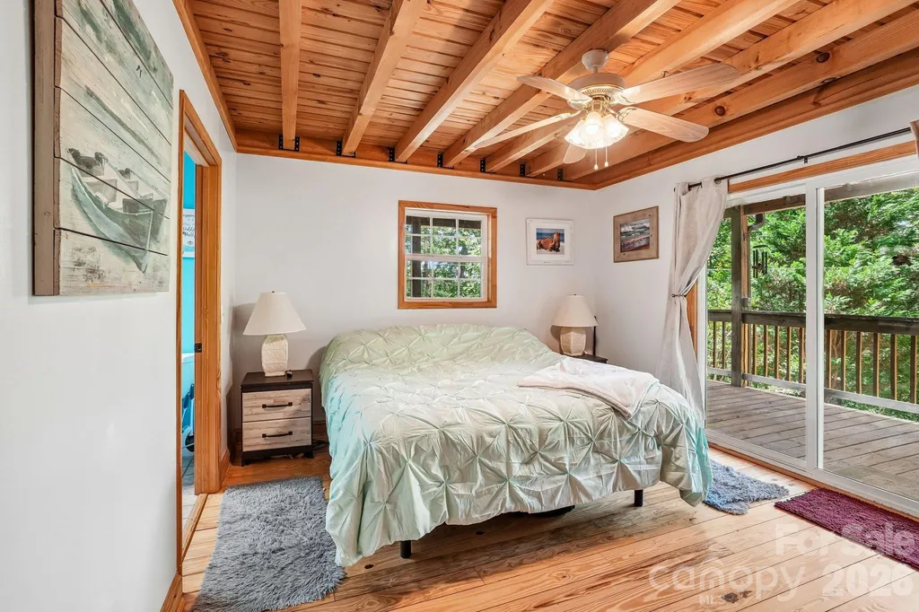 61 Misty Hill Lane Franklin NC 28734