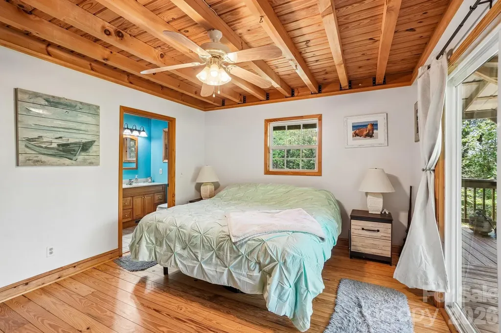 61 Misty Hill Lane Franklin NC 28734