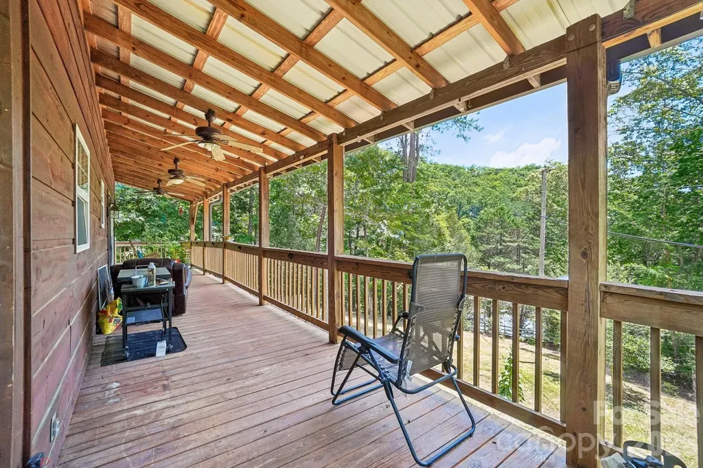 61 Misty Hill Lane Franklin NC 28734