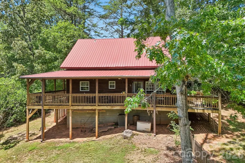 61 Misty Hill Lane Franklin NC 28734