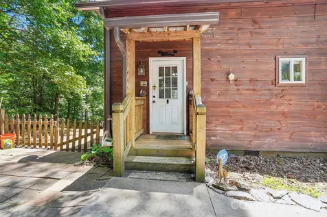 61 Misty Hill Lane Franklin NC 28734