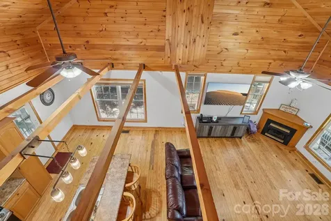 61 Misty Hill Lane Franklin NC 28734