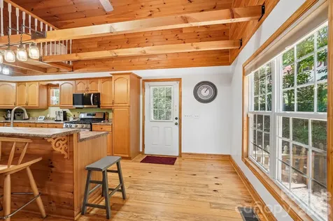 61 Misty Hill Lane Franklin NC 28734