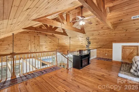 61 Misty Hill Lane Franklin NC 28734