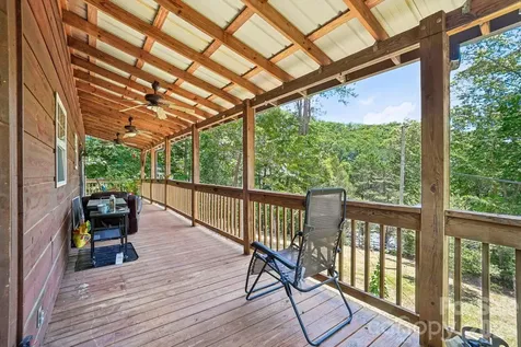 61 Misty Hill Lane Franklin NC 28734