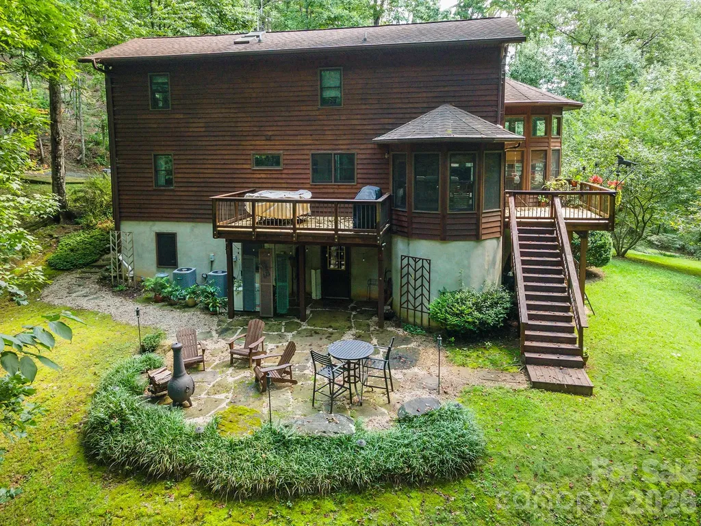 33 Cammies Way Old Fort NC 28762