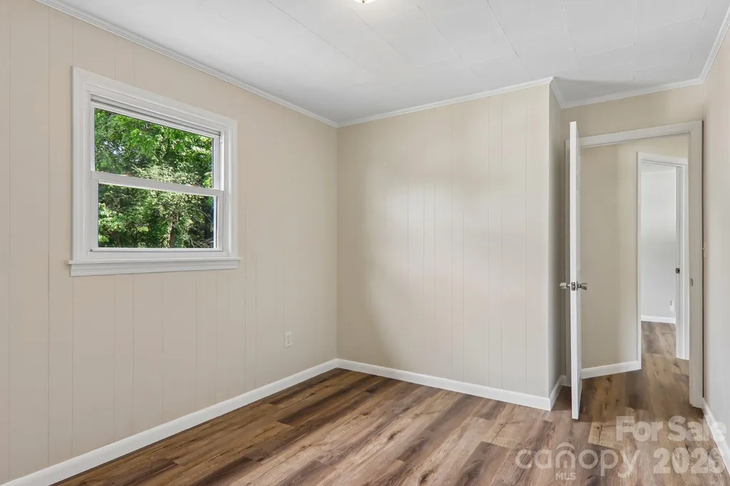 363 Killian Street Waynesville NC 28786