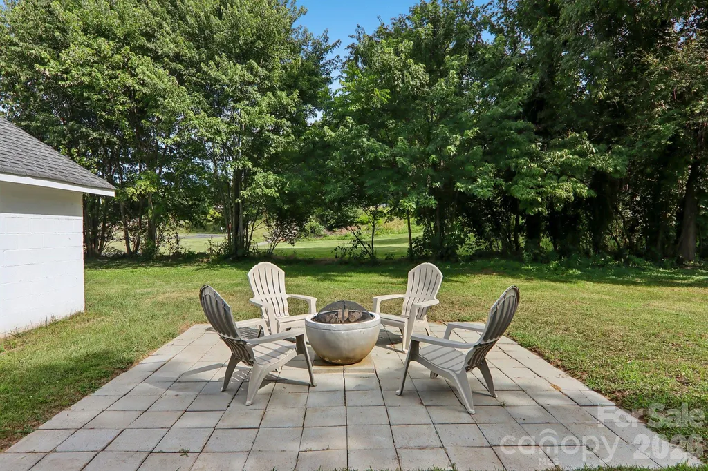 363 Killian Street Waynesville NC 28786