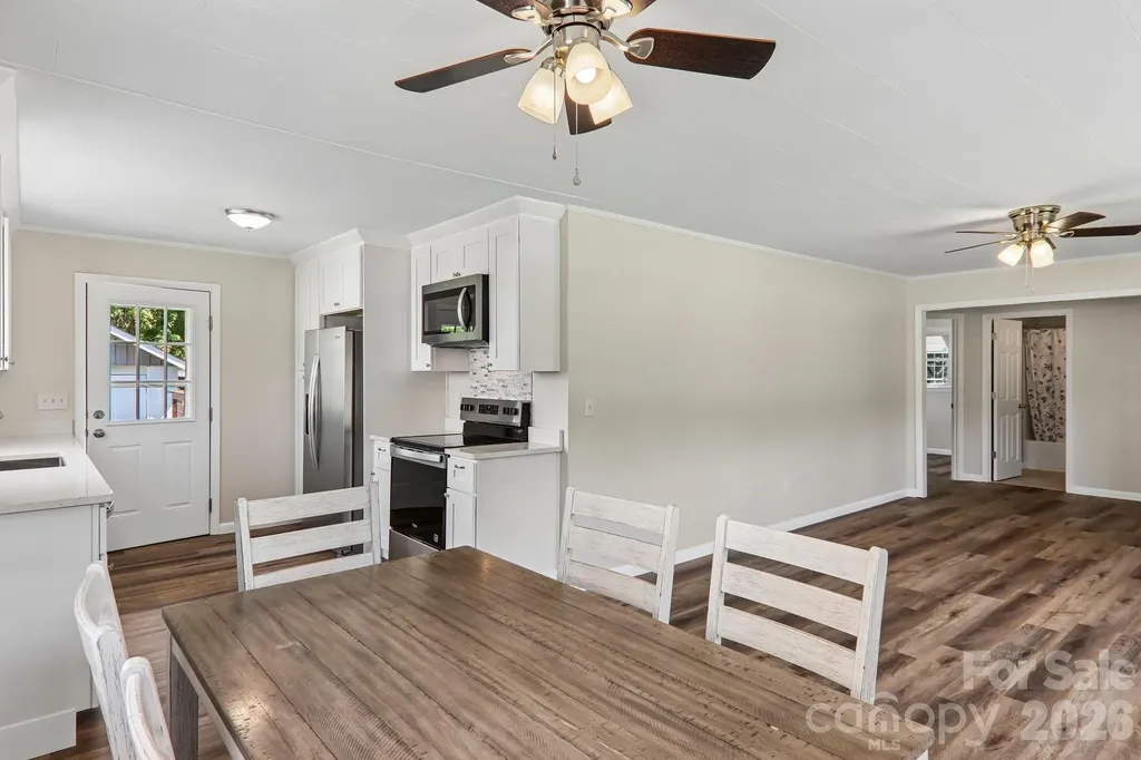 363 Killian Street Waynesville NC 28786