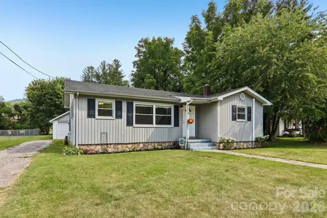 363 Killian Street Waynesville NC 28786