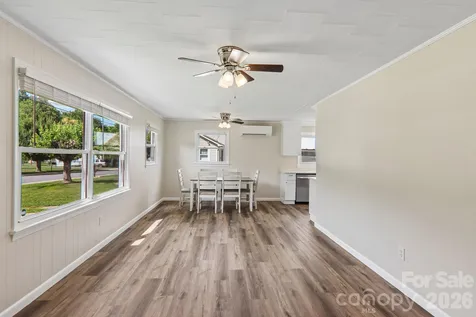 363 Killian Street Waynesville NC 28786