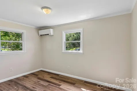 363 Killian Street Waynesville NC 28786