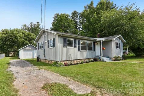 363 Killian Street Waynesville NC 28786