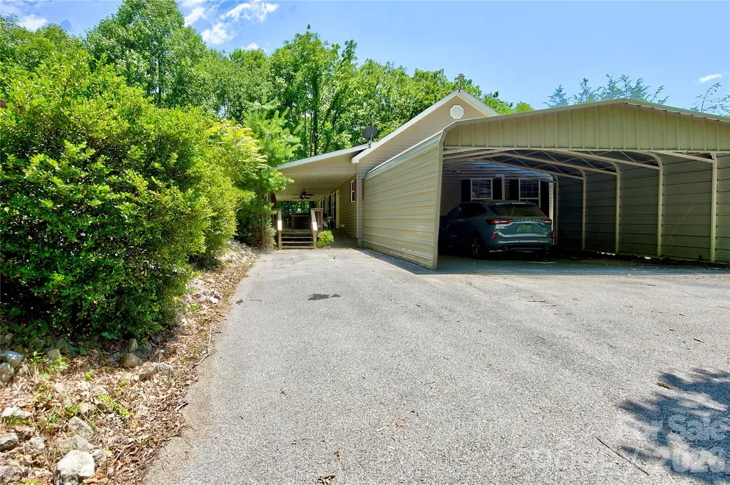 498 Broad Branch Road Bakersville NC 28705