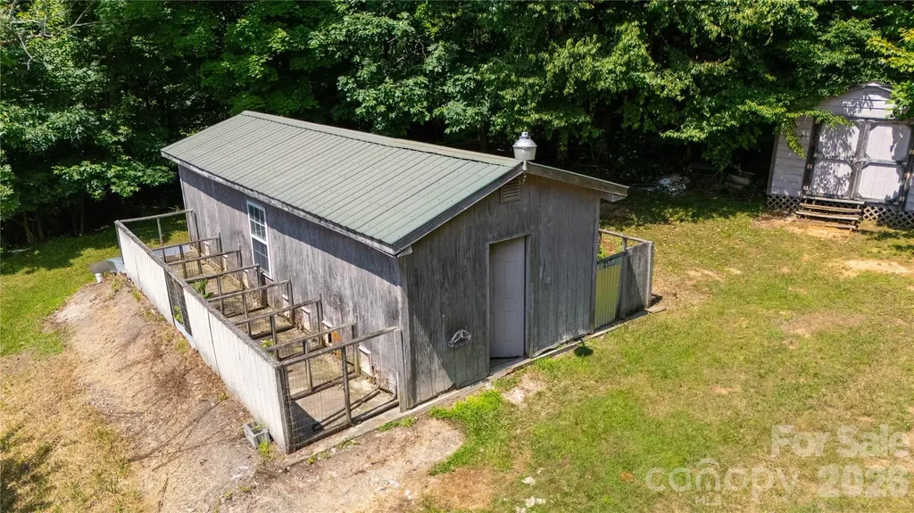 498 Broad Branch Road Bakersville NC 28705