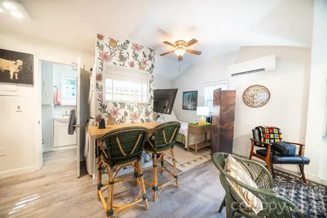 24 Rhododendron Drive Asheville NC 28805