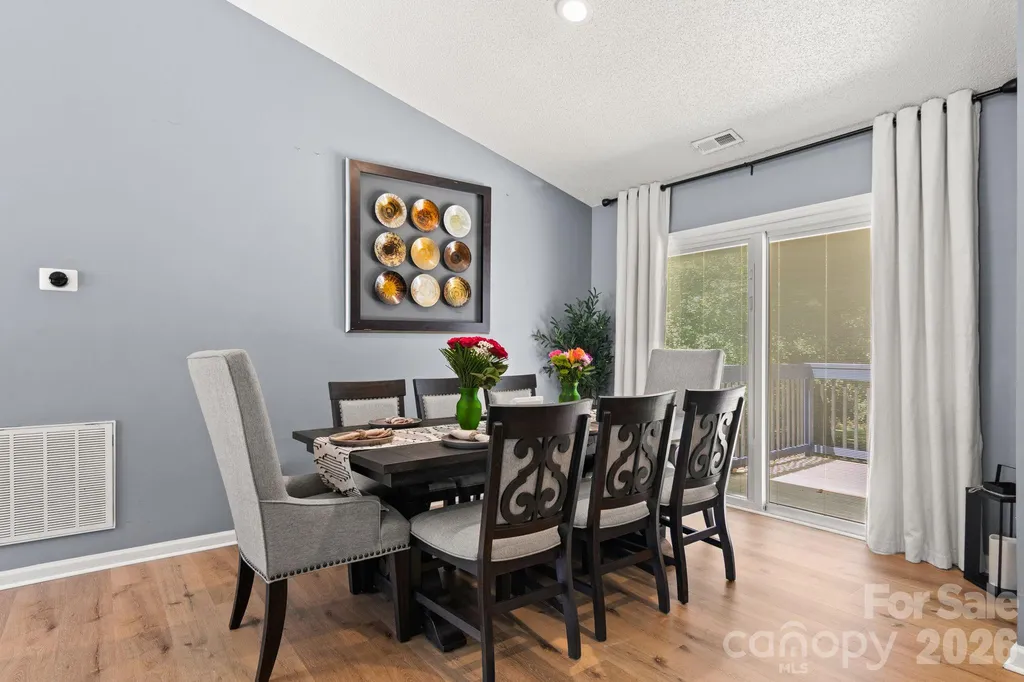 5917 Black Bear Court Charlotte NC 28214