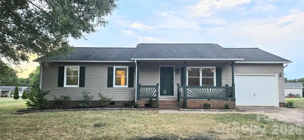 910 Lyndsey Brooke Court Lincolnton NC 28092