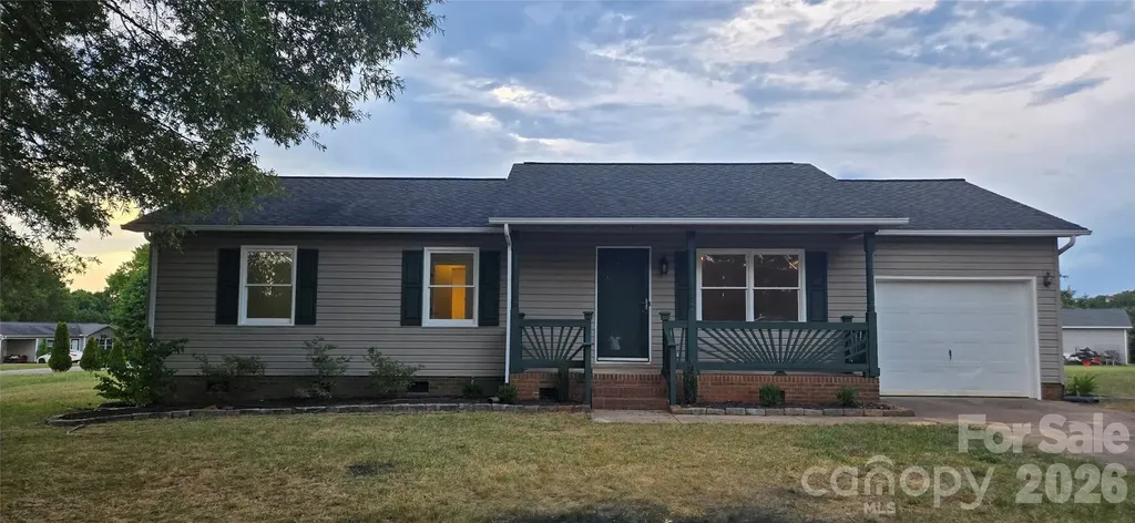 910 Lyndsey Brooke Court Lincolnton NC 28092