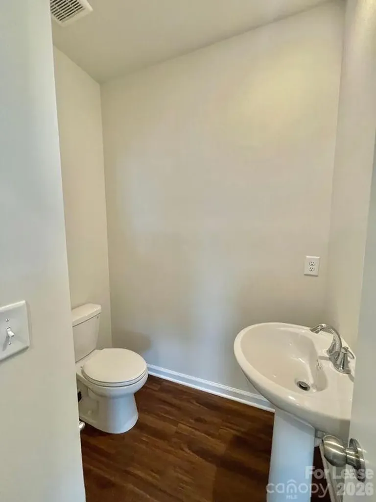 13622 Pontchatrain Avenue Charlotte NC 28273