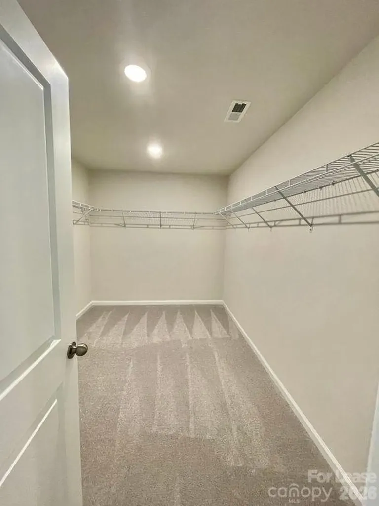 13622 Pontchatrain Avenue Charlotte NC 28273
