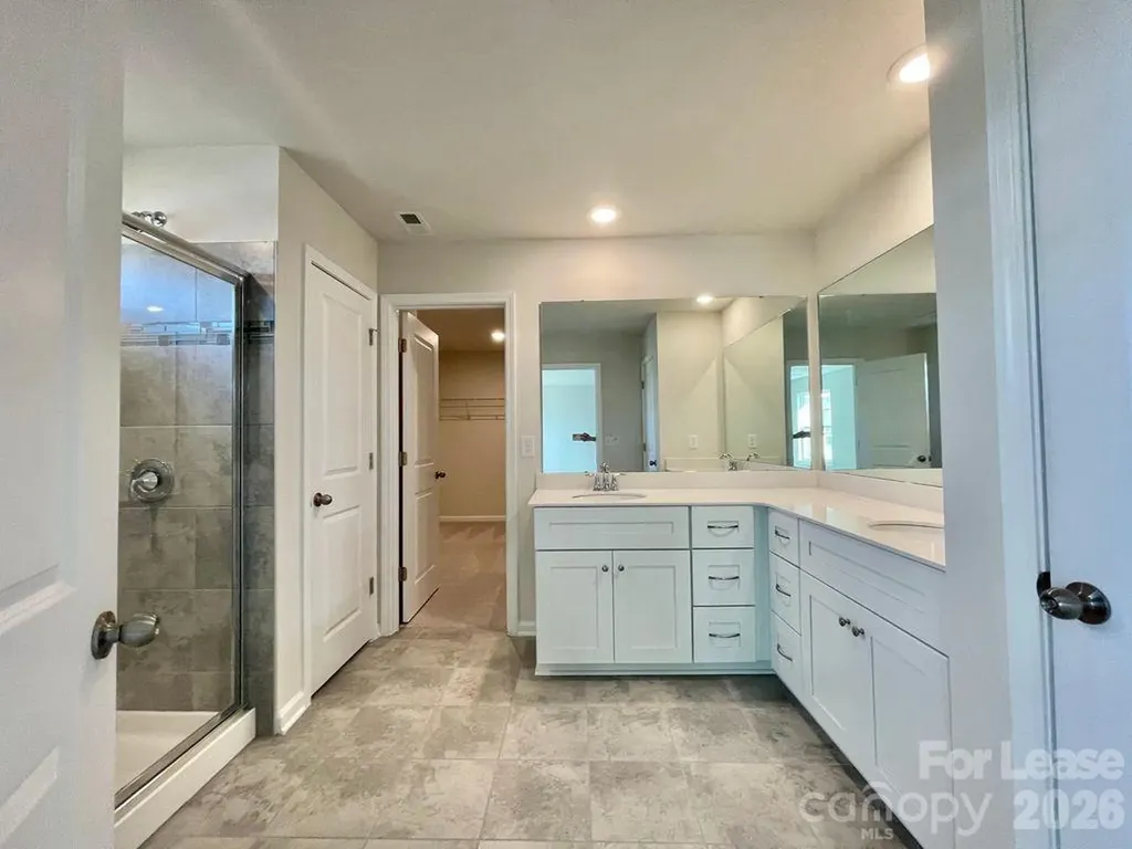 13622 Pontchatrain Avenue Charlotte NC 28273