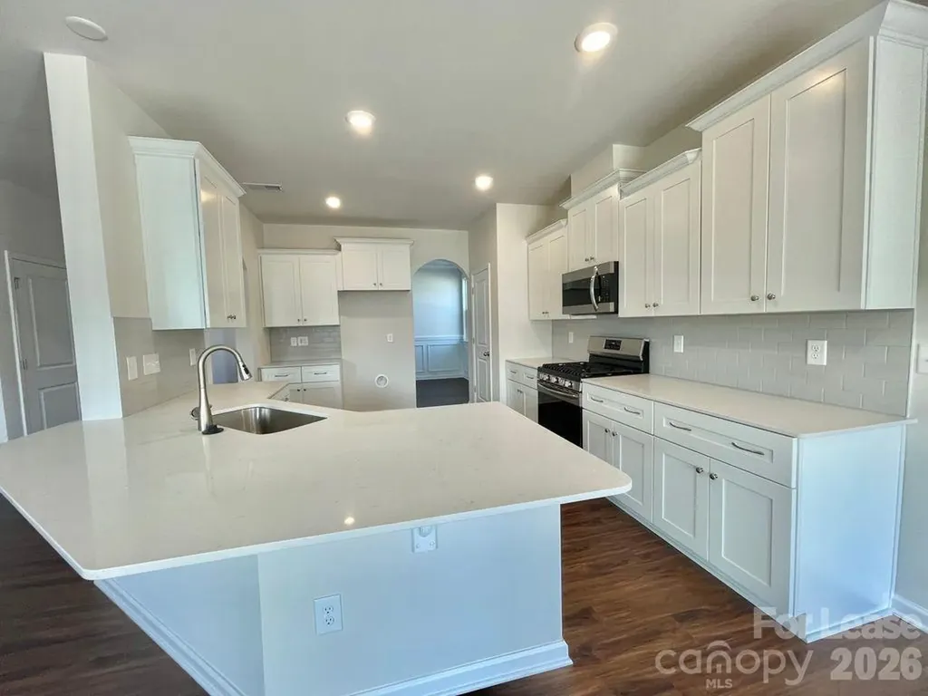 13622 Pontchatrain Avenue Charlotte NC 28273