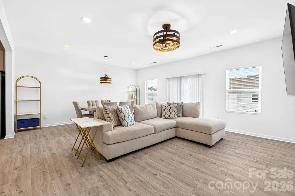 11012 Pagebrook Lane Charlotte NC 28214