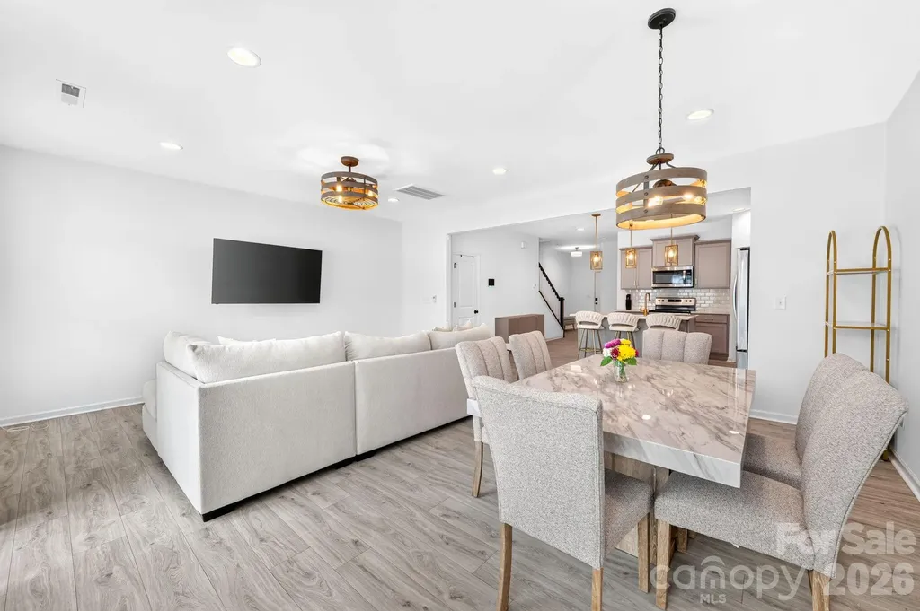 11012 Pagebrook Lane Charlotte NC 28214