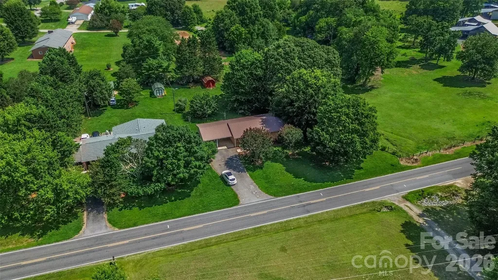 137 Liberty Church Road Taylorsville NC 28681