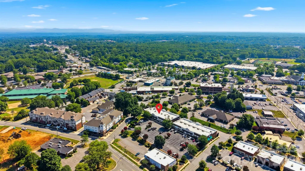 1381 N Center Street Hickory NC 28601
