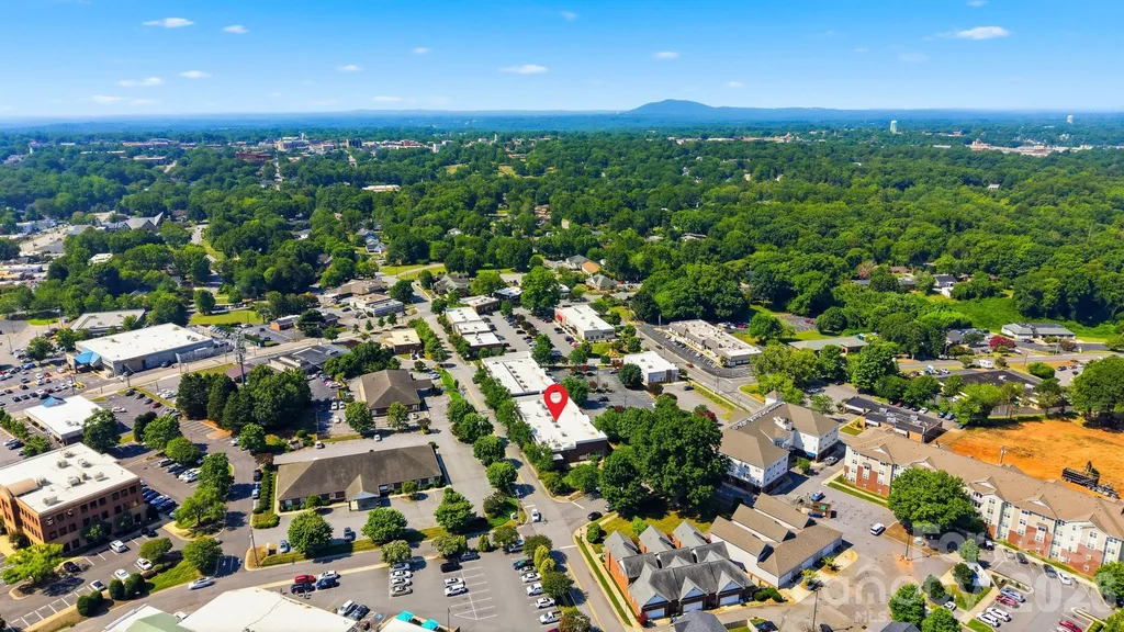 1381 N Center Street Hickory NC 28601