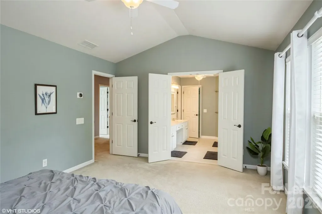 5743 Cambridge Bay Drive Charlotte NC 28269