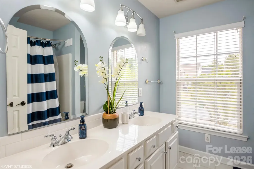 5743 Cambridge Bay Drive Charlotte NC 28269