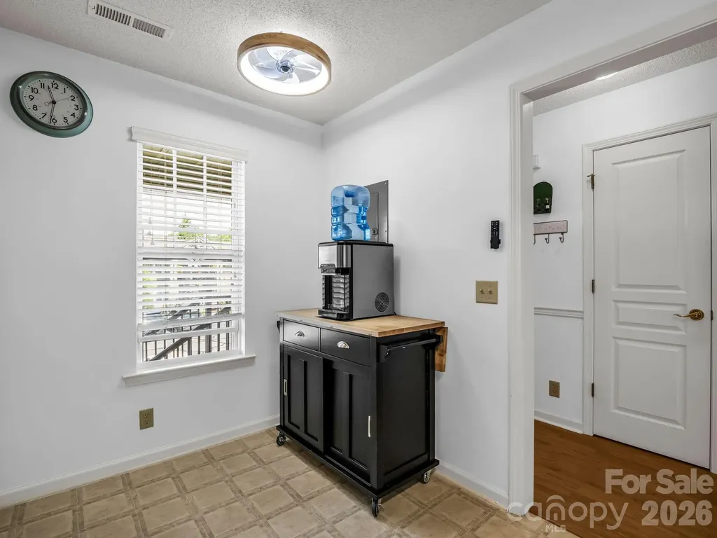 1706 Deermouse Way Hendersonville NC 28792