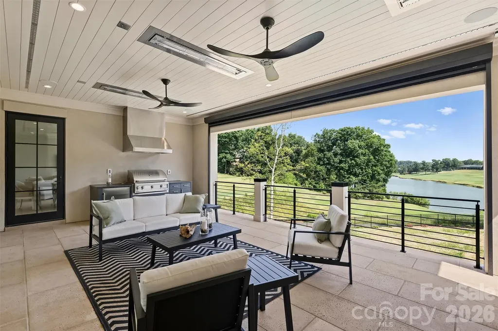4816 Kelly Woods Lane Charlotte NC 28277