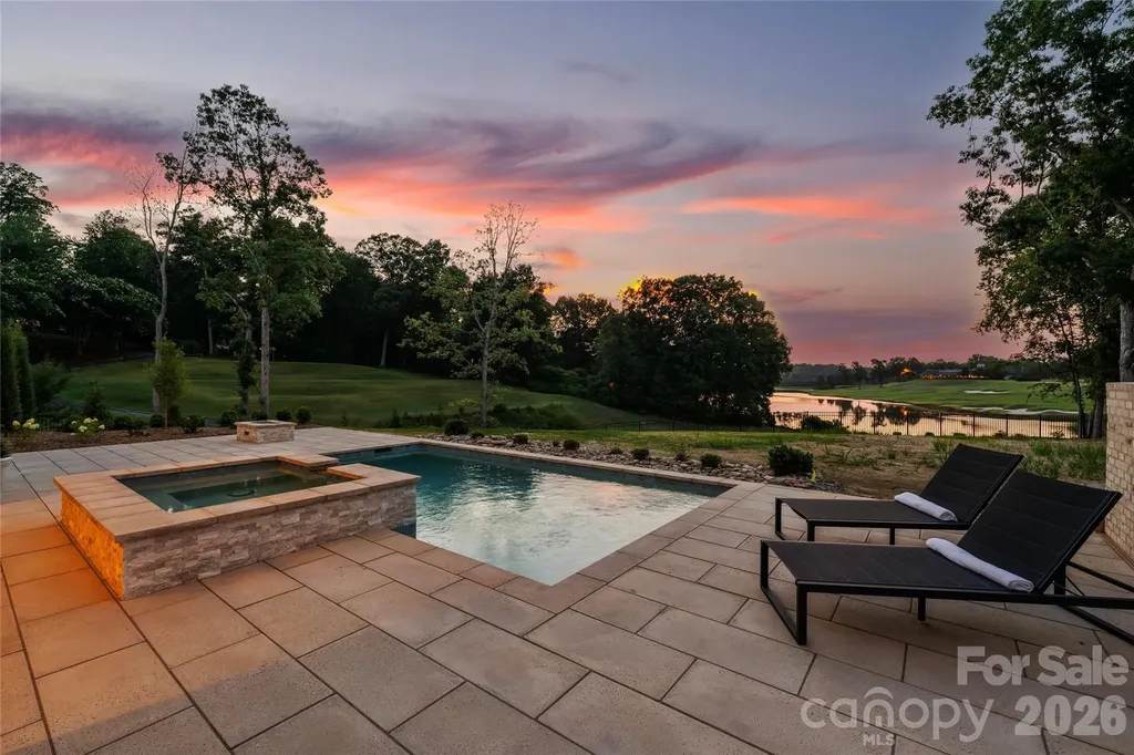 4816 Kelly Woods Lane Charlotte NC 28277