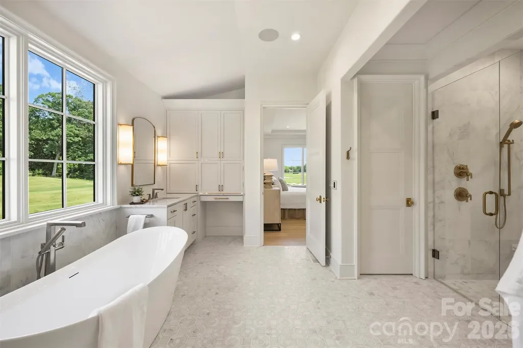 4816 Kelly Woods Lane Charlotte NC 28277