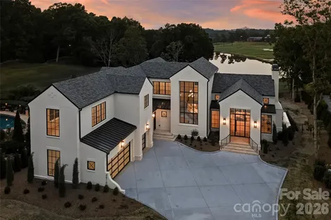4816 Kelly Woods Lane Charlotte NC 28277