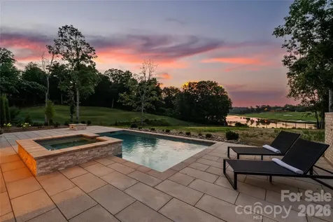 4816 Kelly Woods Lane Charlotte NC 28277