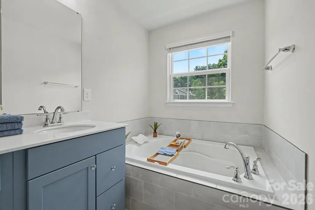 521 Moondance Drive Gastonia NC 28054