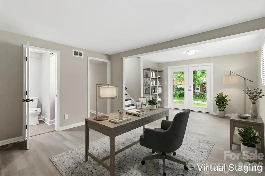 361 Sleepy Hollow Road Charlotte NC 28217
