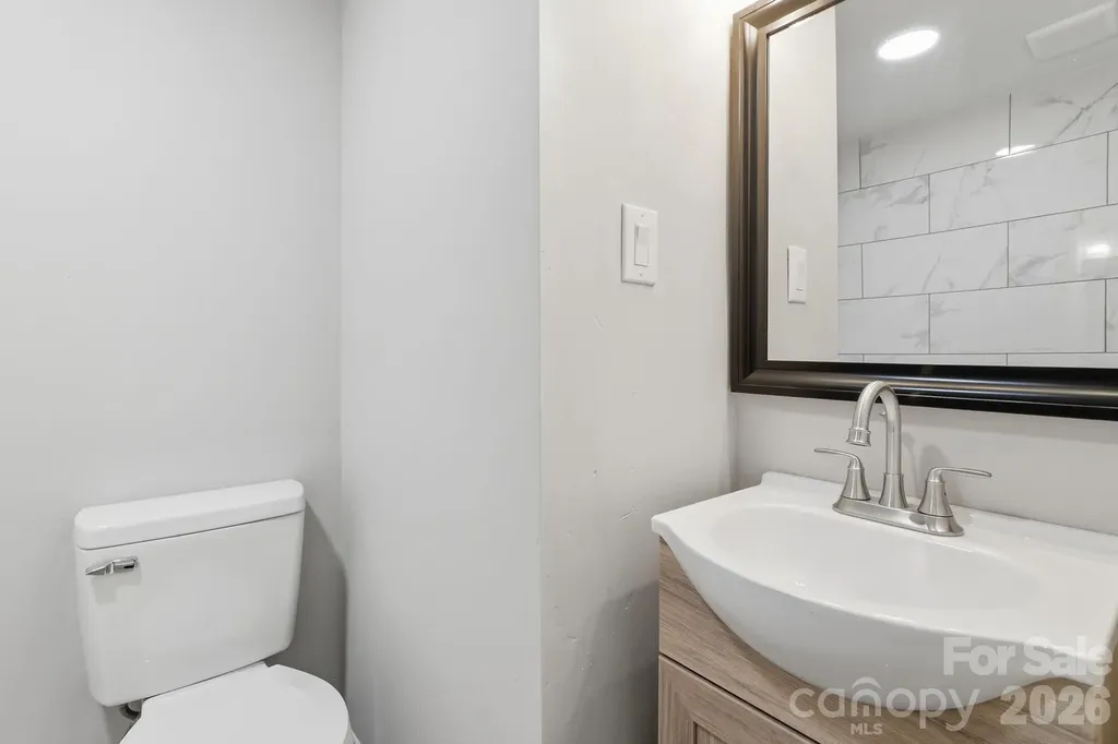 361 Sleepy Hollow Road Charlotte NC 28217