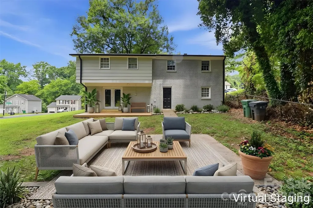 361 Sleepy Hollow Road Charlotte NC 28217